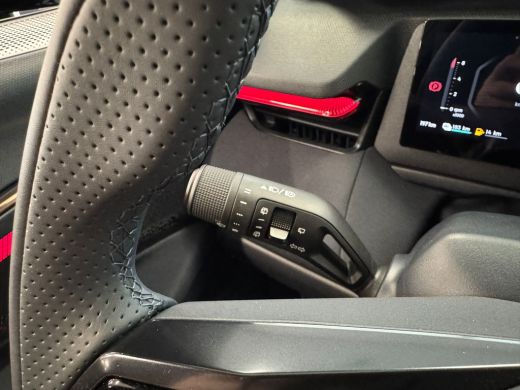 Lynk & Co 08 1.5 More | Achterbank verwarmd | Apple Carplay/Android Auto|telefoonintegratie premium | Audio in... ActivLease financial lease