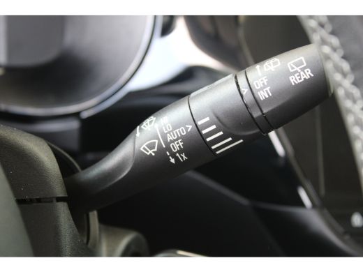 Opel Corsa 1.2 Elegance | Achteruitrijcamera | Climate control | LED koplampen | 16" lichtmetalen velgen  | ActivLease financial lease