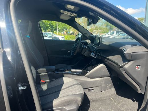 Peugeot 2008 1.2 Hybrid 145 Allure Camera | Navi | Adaptive cruise control | Apple Carplay/Android Auto | ActivLease financial lease