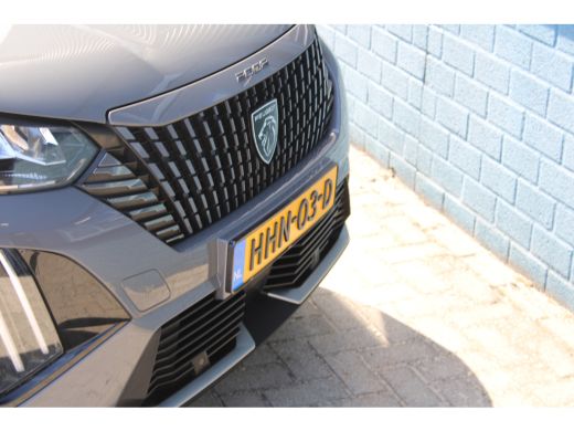Peugeot 2008 1.2 PureTech 100 Allure Navigatie | Keyless Entry | Cruise Control | Climate Control ActivLease financial lease