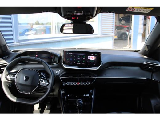 Peugeot 2008 1.2 PureTech 100 Allure Navigatie | Keyless Entry | Cruise Control | Climate Control ActivLease financial lease