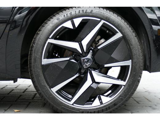 Peugeot 208 HYBRID 136PK GT AUTOMAAT / NAVI / CLIMA / PDC / 17" LMV / CAMERA V+A / PANO.DAK / FULL-LED / KEYL... ActivLease financial lease