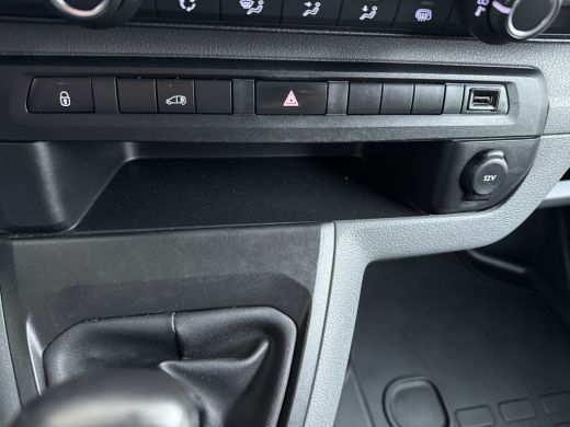 Peugeot Expert 1.5 BlueHDI 100 Standard Premium | 2 zitplaatsen rechtsvoor ActivLease financial lease