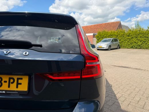 Volvo  V60 2.0 B5 250 PK | Inscription | Navigatie | Full LED | ActivLease financial lease