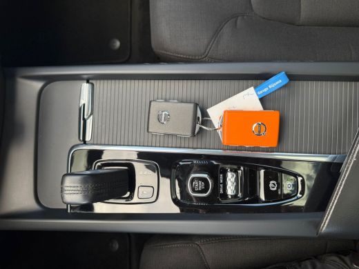 Volvo  V60 2.0 B5 250 PK | Inscription | Navigatie | Full LED | ActivLease financial lease