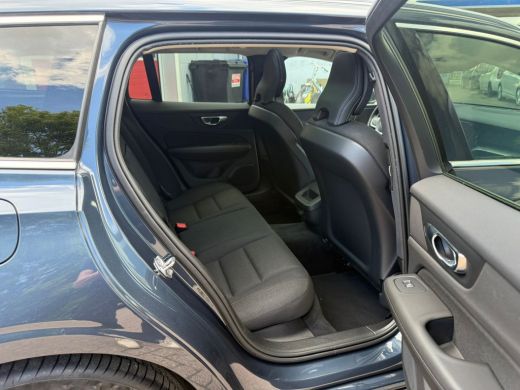 Volvo  V60 2.0 B5 250 PK | Inscription | Navigatie | Full LED | ActivLease financial lease