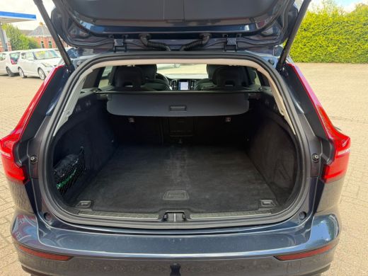 Volvo  V60 2.0 B5 250 PK | Inscription | Navigatie | Full LED | ActivLease financial lease