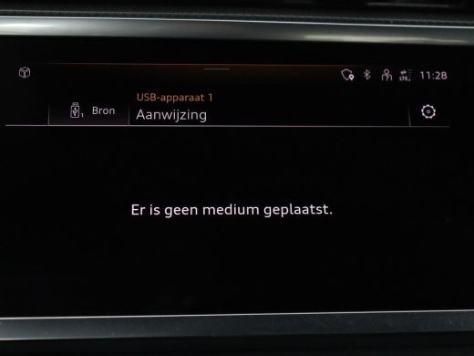 Audi Q3 45 TFSIe S edition | SOH 88% | Sportstoelen | Carplay | Trekhaak | Virtual Cockpit | Navigatie | ... ActivLease financial lease