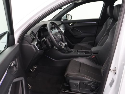 Audi Q3 45 TFSIe S edition | SOH 88% | Sportstoelen | Carplay | Trekhaak | Virtual Cockpit | Navigatie | ... ActivLease financial lease