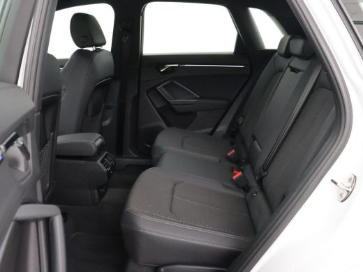 Audi Q3 45 TFSIe S edition | SOH 88% | Sportstoelen | Carplay | Trekhaak | Virtual Cockpit | Navigatie | ... ActivLease financial lease