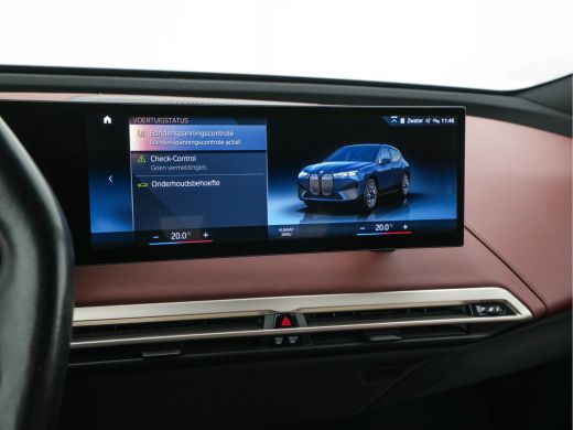 BMW iX xDrive40 High Executive 77 kWh AWD [ 3-Fase-11kW ] {SOH-100%} (INCL-BTW) *LEATHER | TOPVIEW | FUL... ActivLease financial lease
