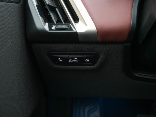 BMW iX xDrive40 High Executive 77 kWh AWD [ 3-Fase-11kW ] {SOH-100%} (INCL-BTW) *LEATHER | TOPVIEW | FUL... ActivLease financial lease