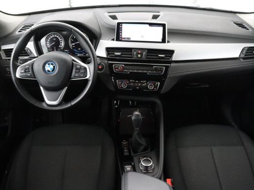 BMW X2 xDrive25e Executive | SOH 88% | Camera | Navigatie | Full LED | Park Assist | Climate control | B... ActivLease financial lease