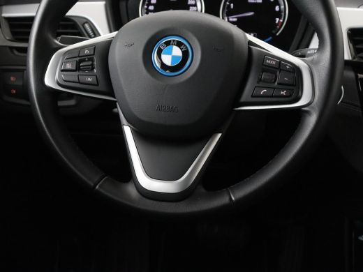 BMW X2 xDrive25e Executive | SOH 88% | Camera | Navigatie | Full LED | Park Assist | Climate control | B... ActivLease financial lease