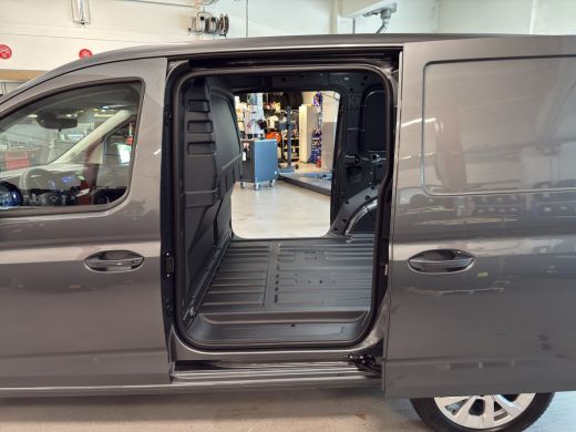 Ford Transit Connect 1.5 EcoBoost PHEV L2 Limited 150pk | 0.99% Financial Lease | Driver ass pack | Winter Pack | Dubb... ActivLease financial lease
