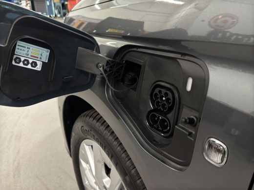 Ford Transit Connect 1.5 EcoBoost PHEV L2 Limited 150pk | 0.99% Financial Lease | Driver ass pack | Winter Pack | Dubb... ActivLease financial lease
