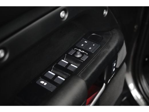 Land Rover Defender 110 2.0 P300e 110 X-Dynamic HSE | Origineel Nederlands geleverd ActivLease financial lease