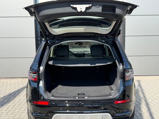 Land Rover Discovery Sport P270e PHEV Dynamic SE | 19 Inch | Meridian | Adaptieve Cruise Control | Stoelverwarming ActivLease financial lease