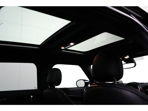 Mini Countryman 1.5 Cooper Yours | Pano | Elek. Stoelen | Adap. Cruise | Head-Up | ActivLease financial lease