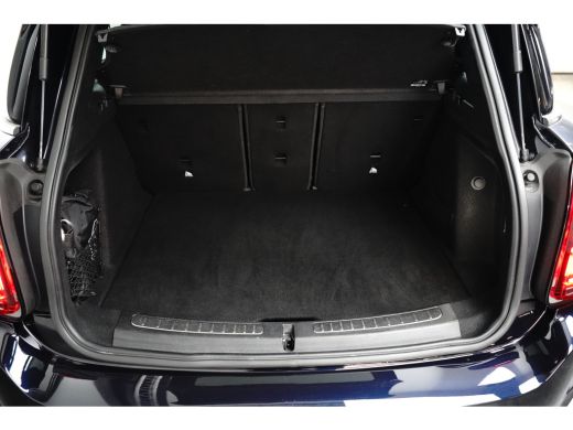 Mini Countryman 1.5 Cooper Yours | Pano | Elek. Stoelen | Adap. Cruise | Head-Up | ActivLease financial lease