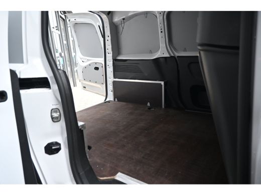 Opel Combo 1.5D 130PK Automaat L1 | Betimmering | Digitale Binnenspiegel | Cruise control | Navigatie | Acht... ActivLease financial lease