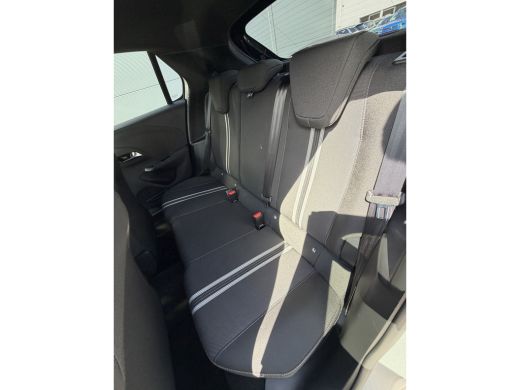 Opel Corsa 100pk GS (Camera - Keyless Entry - LED - Automatische Airco - Navigatie - Apple Carplay - Draadlo... ActivLease financial lease