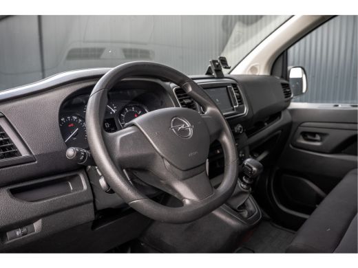 Opel Vivaro 2.0 | 145 PK | L3H1 | Camera | Carplay | Cruise | Airco | Parkeersensoren | 3-Zits ActivLease financial lease