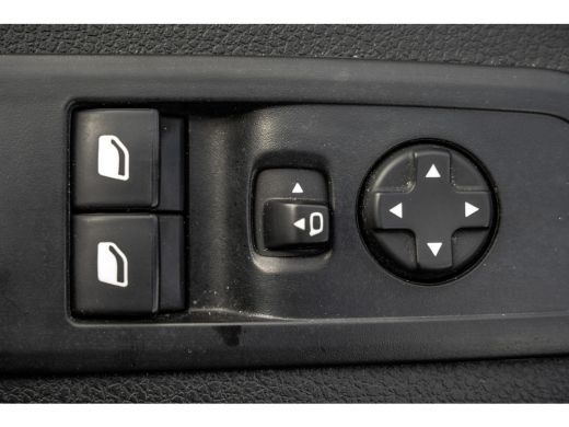 Opel Vivaro 2.0 | 145 PK | L3H1 | Camera | Carplay | Cruise | Airco | Parkeersensoren | 3-Zits ActivLease financial lease