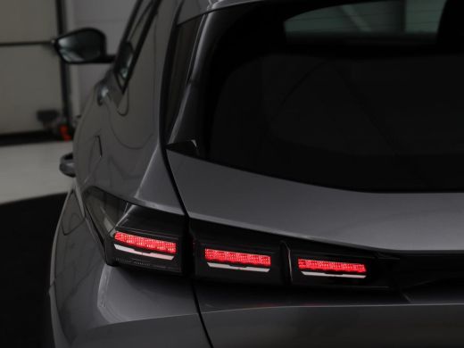 Peugeot 308 1.6 Plug-in Hybrid 180 Active Pack Business | SOH 95,4% | Carplay | Full LED | Cruise control | P... ActivLease financial lease