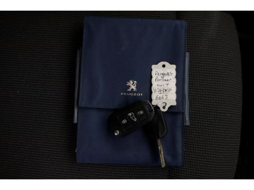 Peugeot Partner 1.5 BlueHDI 130pk Automaat Airco/Navi/Camera 06-2021 ActivLease financial lease