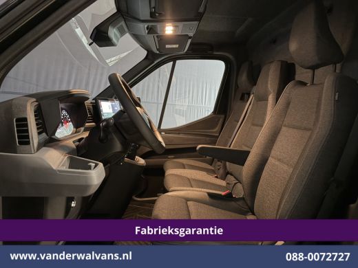 Renault Master 2.0 dCi 150pk L2H2 Fabrieksgarantie Euro6 Airco | 2x Zijdeur | 360 Graden Camera | LED | 2500kg T... ActivLease financial lease