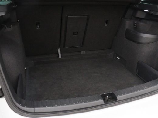 Skoda Karoq 1.5 TSI Sportline | Panoramadak | Stoelverwarming | Adaptive cruise | Camera | Sportstoelen | Vir... ActivLease financial lease