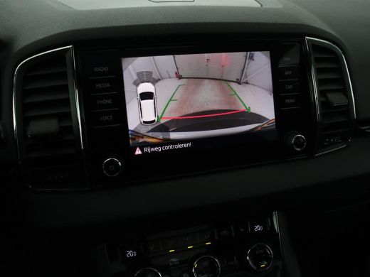 Skoda Karoq 1.5 TSI Sportline | Panoramadak | Stoelverwarming | Adaptive cruise | Camera | Sportstoelen | Vir... ActivLease financial lease