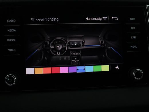 Skoda Karoq 1.5 TSI Sportline | Panoramadak | Stoelverwarming | Adaptive cruise | Camera | Sportstoelen | Vir... ActivLease financial lease