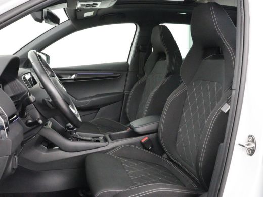 Skoda Karoq 1.5 TSI Sportline | Panoramadak | Stoelverwarming | Adaptive cruise | Camera | Sportstoelen | Vir... ActivLease financial lease