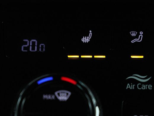 Skoda Karoq 1.5 TSI Sportline | Panoramadak | Stoelverwarming | Adaptive cruise | Camera | Sportstoelen | Vir... ActivLease financial lease