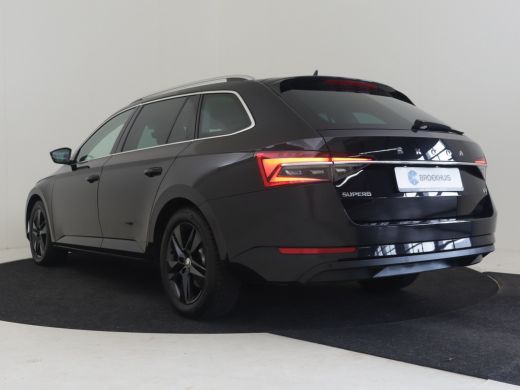 Skoda Superb Combi Style iV 218pk DSG/AUTO | Elektrisch verstelb. voorstoelen | 95% SOH | Adaptive cruise  | D... ActivLease financial lease