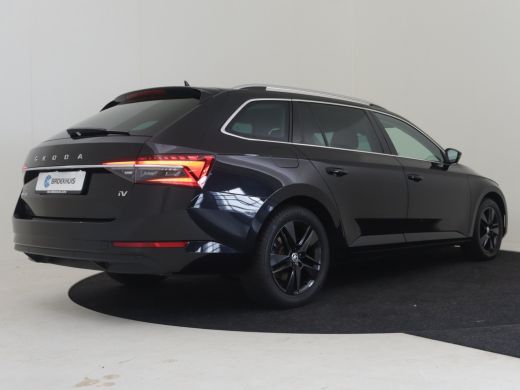 Skoda Superb Combi Style iV 218pk DSG/AUTO | Elektrisch verstelb. voorstoelen | 95% SOH | Adaptive cruise  | D... ActivLease financial lease