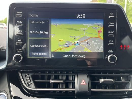 Toyota C-HR 2.0 Hybrid Dynamic | Trekhaak | Navigatie | Apple CarPlay/Android auto ActivLease financial lease