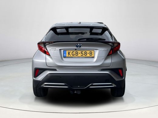 Toyota C-HR 2.0 Hybrid Dynamic | Trekhaak | Navigatie | Apple CarPlay/Android auto ActivLease financial lease