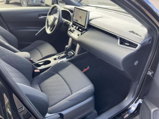 Toyota Corolla Cross Hybrid 140 Style | Apple CarPlay/Android auto | Elektrische achterklep | Navigatie ActivLease financial lease