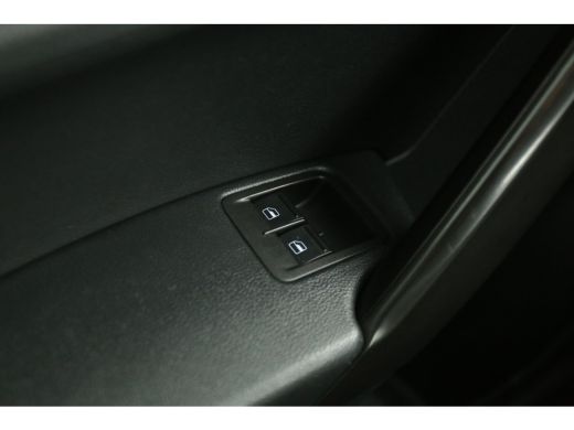 Volkswagen Caddy 1.0 TSI 102PK | Benzine | Airco | Parkeersensoren | Stoelverwarming ActivLease financial lease