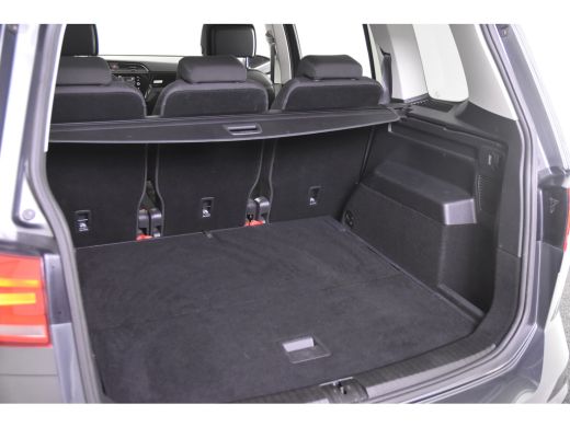 Volkswagen Touran 1.0 TSI Highline *1ste Eigenaar*Leer*Trekhaak*PDC* ActivLease financial lease