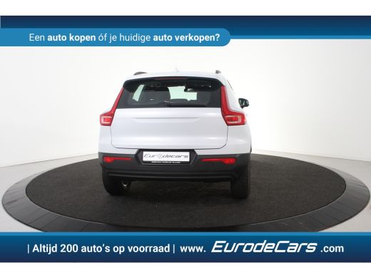 Volvo  XC40 1.5 T2 Momentum *1ste Eigenaar*Navigatie*Camera*Carplay* ActivLease financial lease