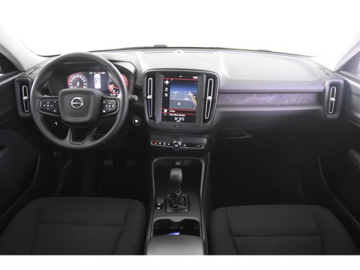 Volvo  XC40 1.5 T2 Momentum *1ste Eigenaar*Navigatie*Camera*Carplay* ActivLease financial lease