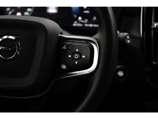 Volvo  XC40 1.5 T4 Plug-in hybrid Plus Bright | Achteruitrijcamera | Alarmsysteem | Apple Carplay/Android Aut... ActivLease financial lease