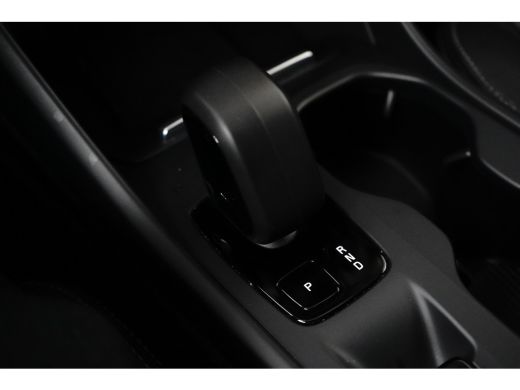 Volvo  XC40 1.5 T4 Plug-in hybrid Plus Bright | Achteruitrijcamera | Alarmsysteem | Apple Carplay/Android Aut... ActivLease financial lease