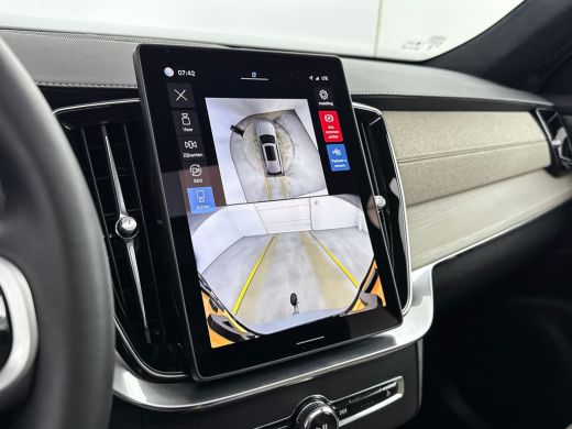 Volvo  XC90 T8 Recharge Ultra Dark | 21 | Luchtvering | Trekhaak | Getint Glas | Harman Kardon | 360 Camera |... ActivLease financial lease