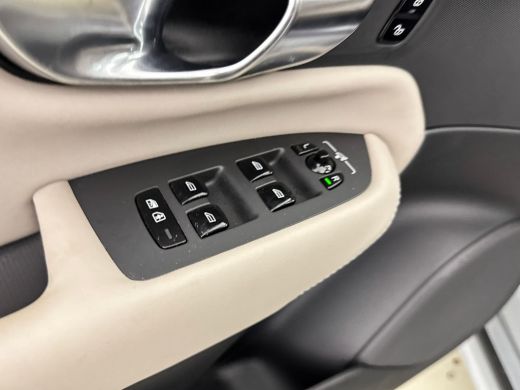 Volvo  XC90 T8 Recharge Ultra Dark | 21 | Luchtvering | Trekhaak | Getint Glas | Harman Kardon | 360 Camera |... ActivLease financial lease