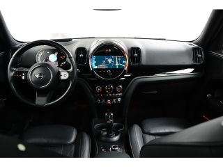 Mini Countryman 1.5 Cooper Yours | Pano | Elek. Stoelen | Adap. Cruise | Head-Up |